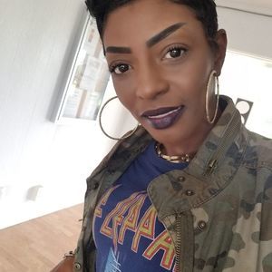 Meet your Posher, Ty